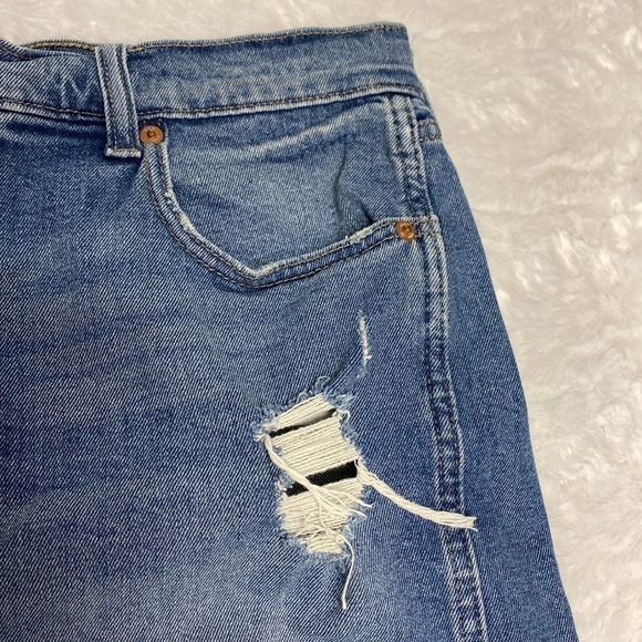 GAP BUTTON FLY DENIM cut off SHORTS size 12 - Picture 3 of 13